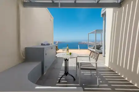 Gizis Cliffside Suites - 37
