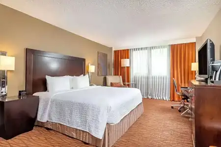 Sonesta Miami Airport - 32
