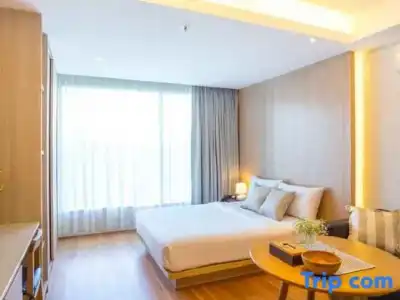 Balcony Seaside Sriracha & Serviced Apartments (SHA Extra Plus) - 310