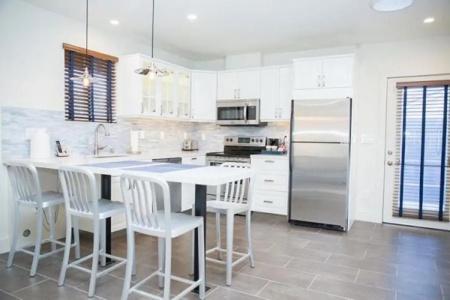 Le Petit Pali Brentwood West Los Angeles - 41
