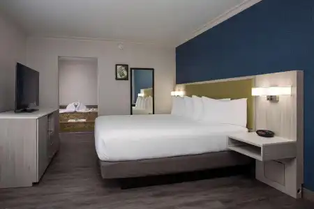 SureStay by Best Western Santa Monica - 99