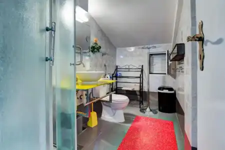Sun Rose Apartments - 166