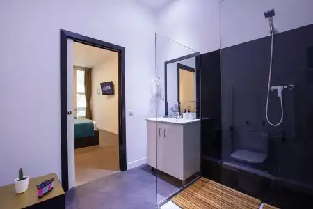 Amra Barcelona Caspe - 7