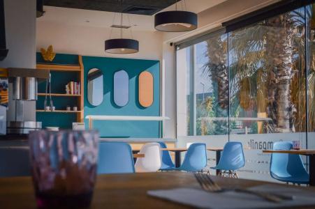 Travelodge Barcelona Cornellà Fira - 14