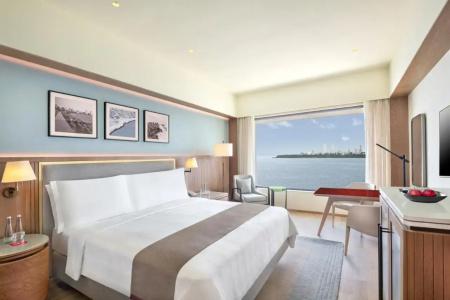 Trident, Nariman Point, Mumbai - 43