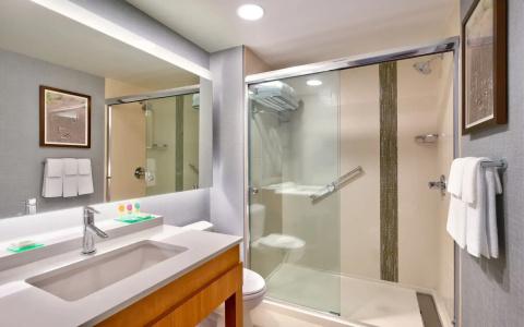 Hyatt Place Anchorage Midtown - 9