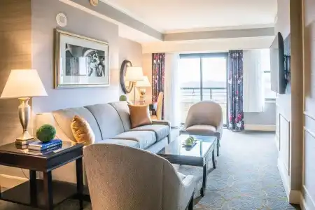 Omni Shoreham - 138