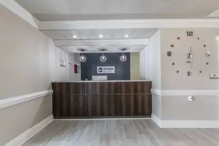 Spark by Hilton Lafayette South - 12
