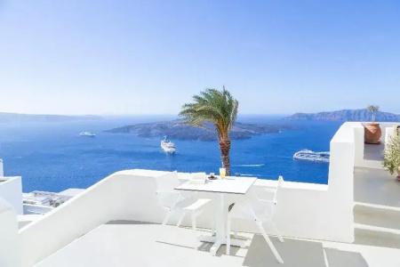 Pantelia Suites - 110