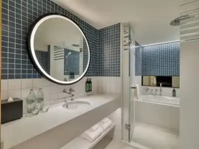 voco Bangkok Surawong by IHG - 37