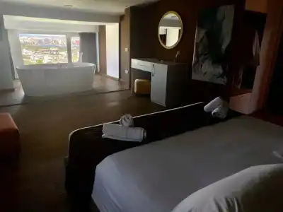 Olivar Tirana - 69