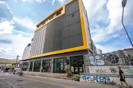 Patong Poshtel - Adults Only - Hostel - 28