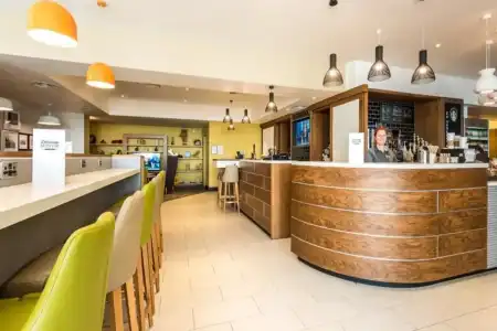 Holiday Inn Brighton Seafront by IHG - 25