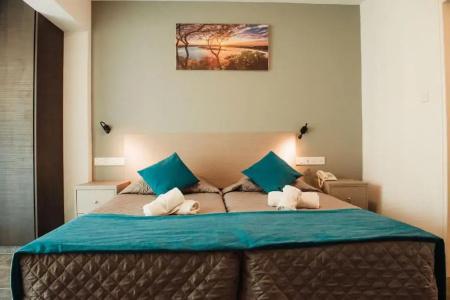 A. Maos Apartments - 127