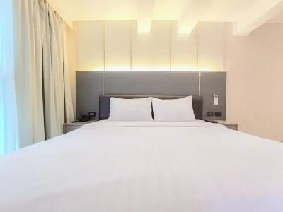 Citin Sukhumvit 11 Nana Bangkok by Compass Hospitality - 94