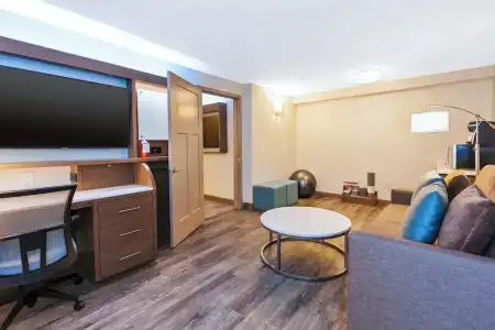 EVEN Ann Arbor S - University Area by IHG - 85