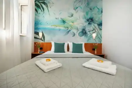 Newly Renovated Kastil - 25