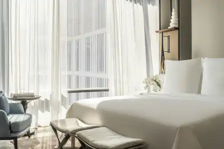 Four Seasons Bangkok at Chao Phraya River - 3