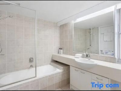San Mateo on Broadbeach - 65