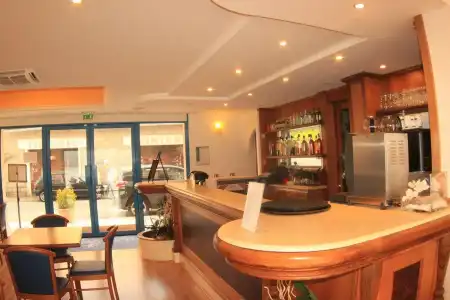 Hôtel Le Neptune - 8