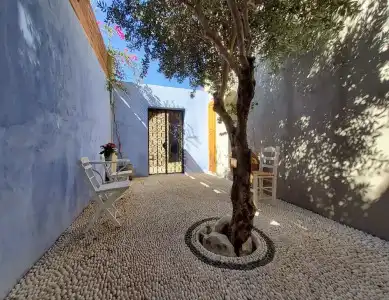 Saint George Studios - 17
