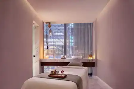The Ritz-Carlton, - 5