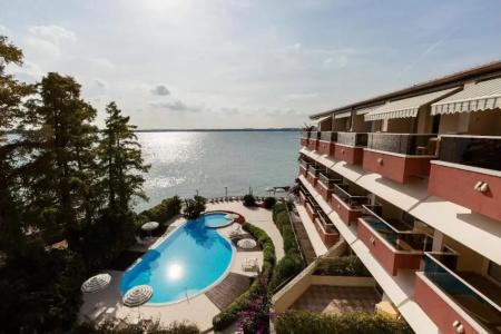 Continental Wellness & Spa - 117