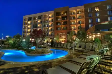 Courtyard Pigeon Forge - 34