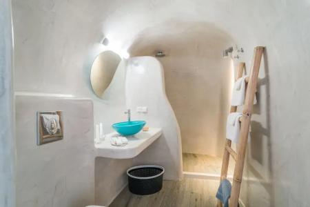 Angel Luxury Suites - 131