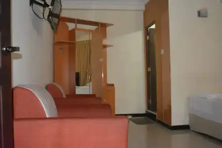Saasha City - 13