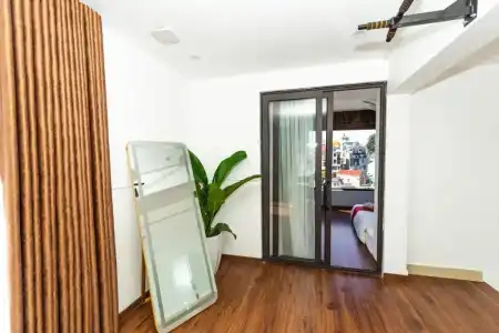 Ngan Pho Studio & - 54