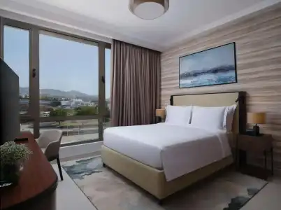 DoubleTree by Hilton Muscat Qurum - 6