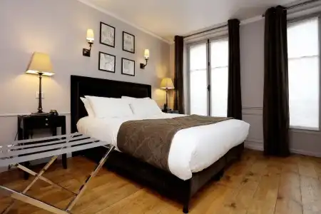 Saint Louis Pigalle - 49