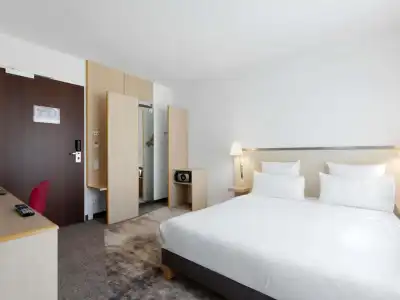 Novotel Berlin Mitte - 6