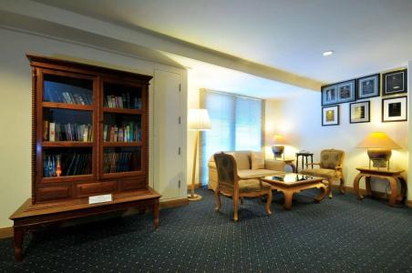 Le Siam Silom Bangkok by Pcl - 6