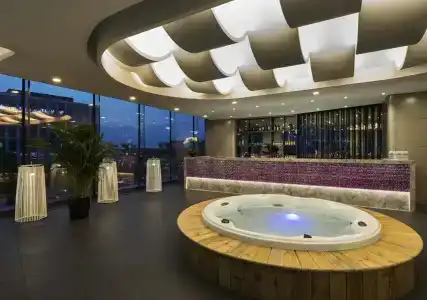Novotel Shanghai Hongqiao - 12