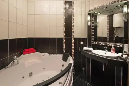 Montelux Apartments - 92