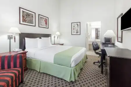 SureStay by Best Western Irving Grapevine DFW North - 9