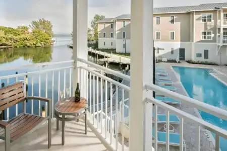 Waterline Villas & Marina, Autograph Collection - 76