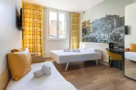 B&B Roma San Lorenzo Termini - 2