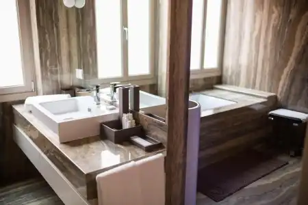 Liassidi Wellness Suites - 6