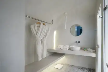 Echoes Luxury Suites - 7