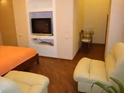 Apart on 24 Preobrajenskaya Street - 5
