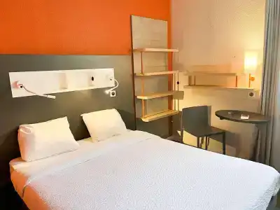Ibis Budget Marseille Vieux Port - 5