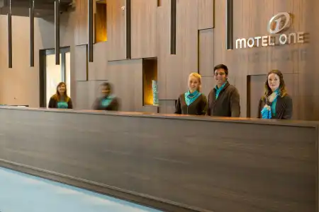 Motel One München-Campus - 9