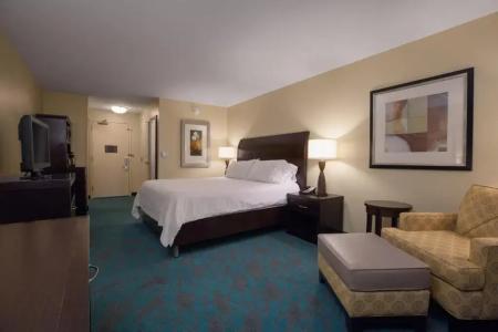 Hilton Garden Inn Fargo - 36