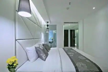 Sukhumvit Suites - 69