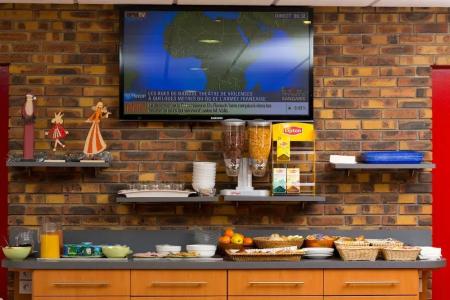 Prest'Hôtel Epinal Chavelot - 9