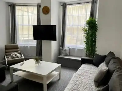Brunswick Square - 71