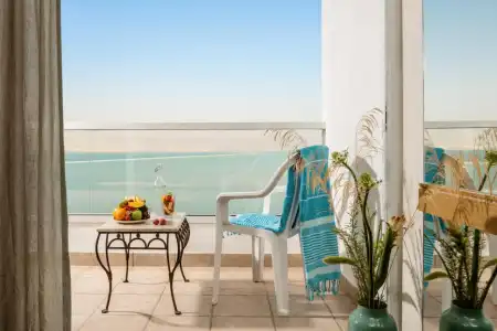 Milos Dead Sea - 7